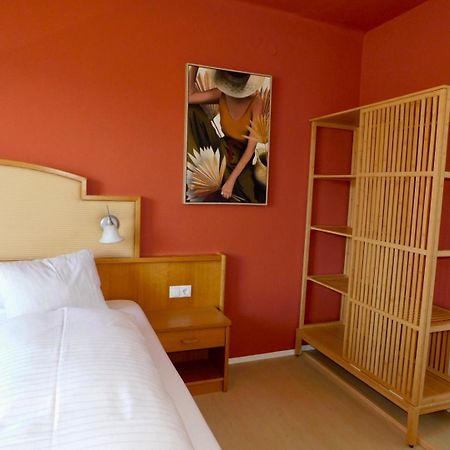 Pension Rohrer Am Murradweg - Ehrenhausen An Der Weinstrasse Bagian luar foto