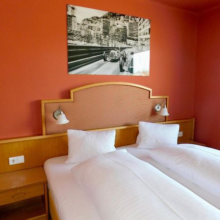 Pension Rohrer Am Murradweg - Ehrenhausen An Der Weinstrasse Bagian luar foto